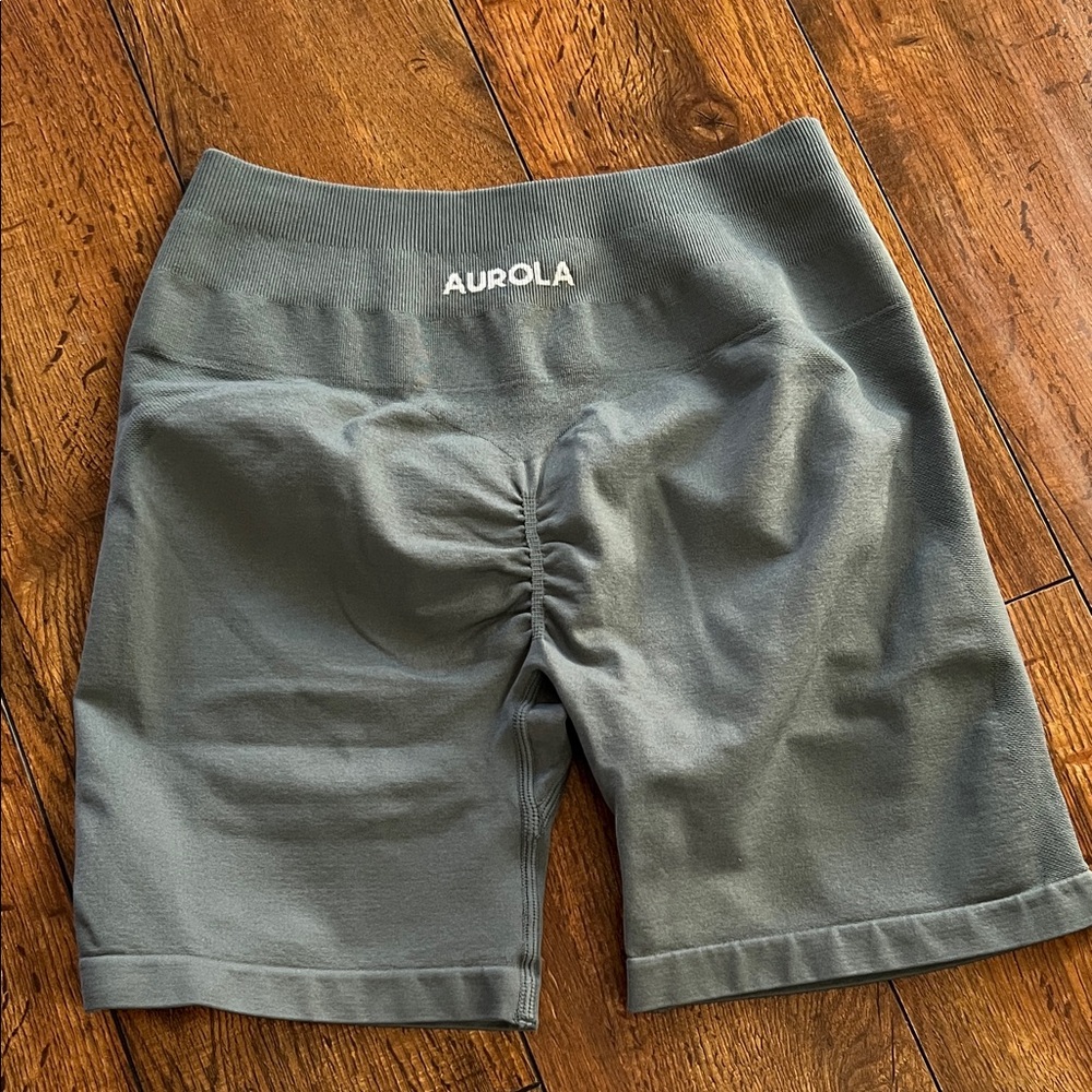 AUROLA Women's Athletic Shorts - Gray